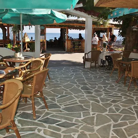 Aparthotel Santa Irene Soúgia